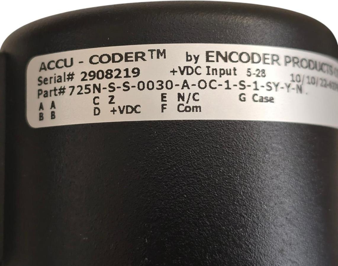 Used Accu-Coder 725N-S-S-0030-A-OC-1-S-1-SY-Y-N Incremental Shaft Encoder 3/8" 7-Pin