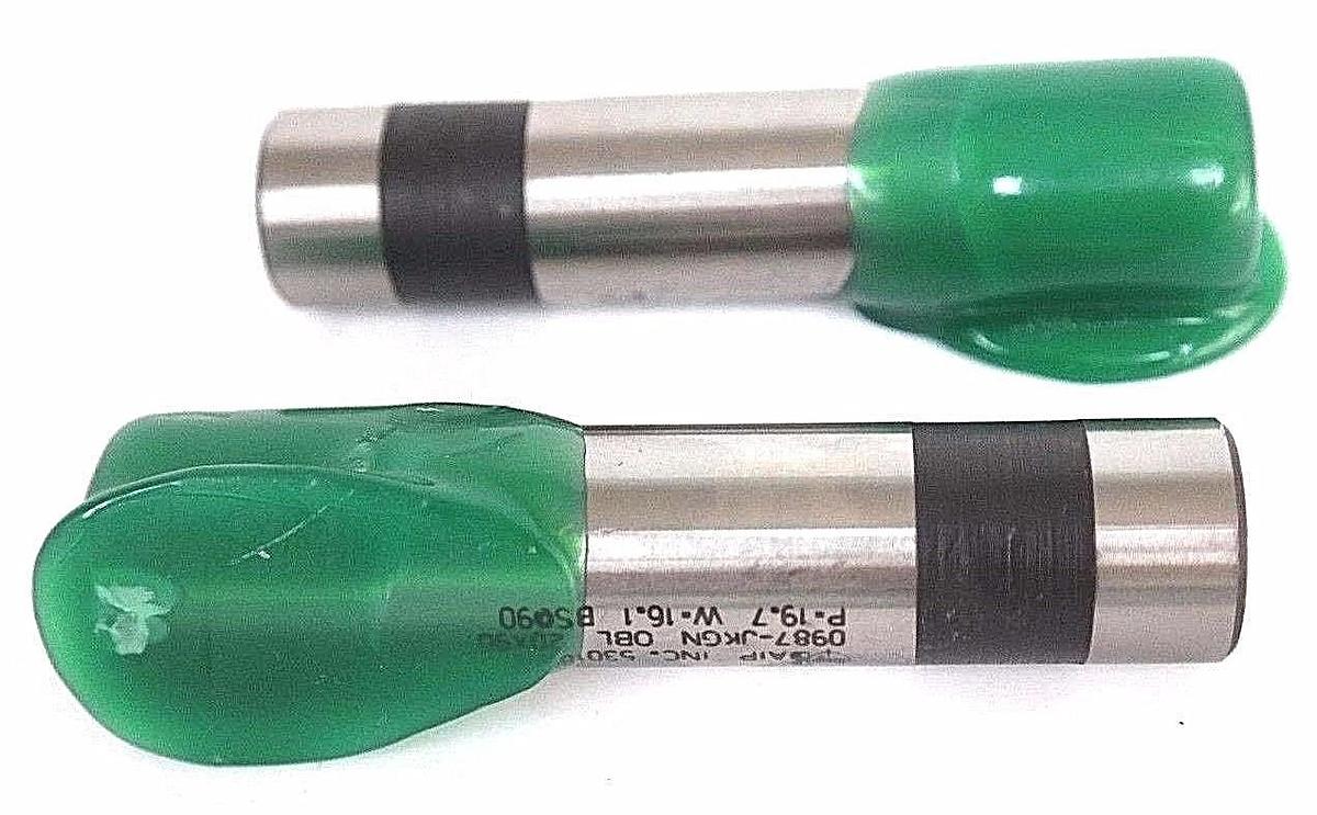 NEW AIP INC 530185-2 PUNCH 0987-JKGN OBL 20X90 P-19.7 W-16.1 BS@90 - LOT OF 2