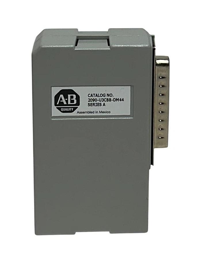 ALLEN BRADLEY 2090-U3CBB-DM44 /A ULTRA 3000 BREAKOUT BOARD KIT 44-PIN MALE NSMP