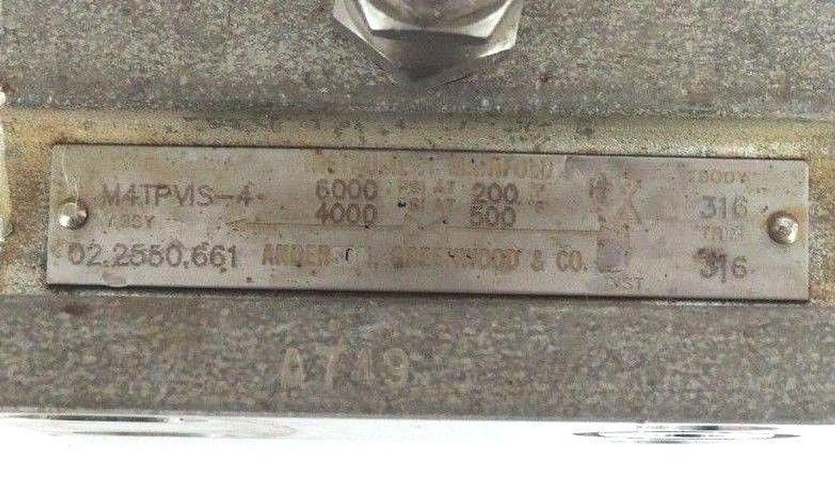 Used ANDERSON TYPE M4TPVIS-4 MANIFOLD VALVE ASSY 02.2550.661 BODY 316 TRIM 316