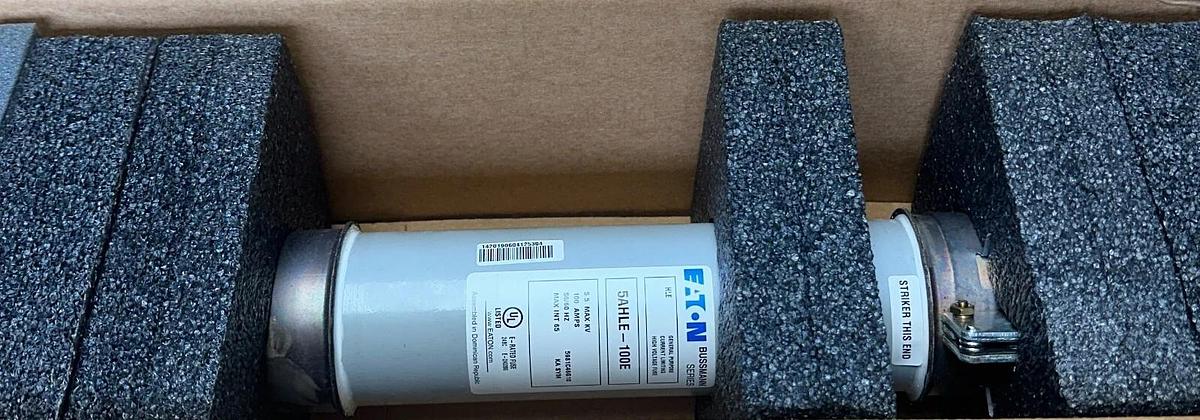NEW EATON 5AHLE-100E / 5981C46G10 BUSSMANN SERIES LIMITING FUSE 5.5kV 100A NSMP