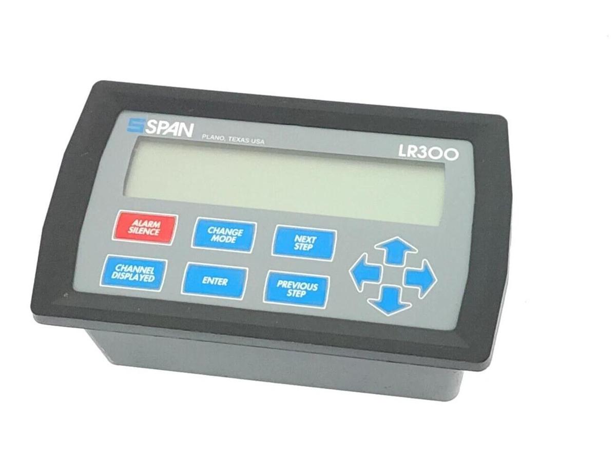 Used SPAN INSTRUMENTS LR300-4120 CONTROLLER 24VDC 4 CHANNEL WITH DISPLAY