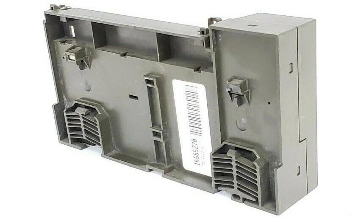 Used SIEMENS 6ES71931CL000XA0 TERMINAL BLOCK 6ES7 193-1CL00-0XA0, 193-1CL00-0XA0