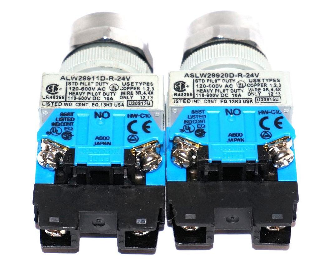 Used LOT OF 2 IDEC ASLW29920D-R-24V SELECTOR SWITCHS ASLW29920DR24V