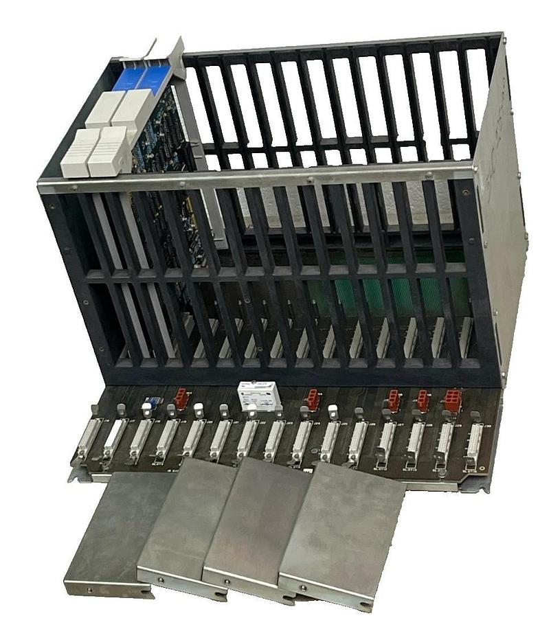 Used Honeywell 51401525-100 Rev A 15-Slot Chassis w/ (2) 51304485-100 Digital Modules