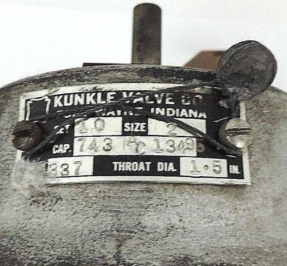 Used KUNKLE VALVE SET 10, SIZE 2, CAP. 743 AC 13495, FIG NO. 337, THROAT DIA. 1-5IN.