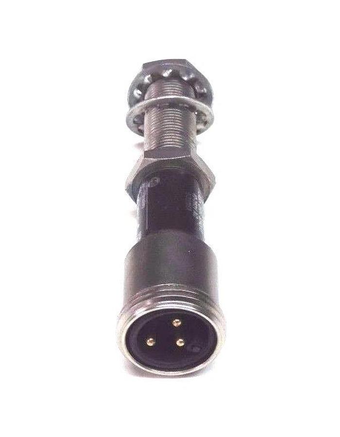 Used ALLEN BRADLEY 871C-A2N12-N3 SER. A PROXIMITY SENSOR 40/250VAC, 5/250MA, 2MM