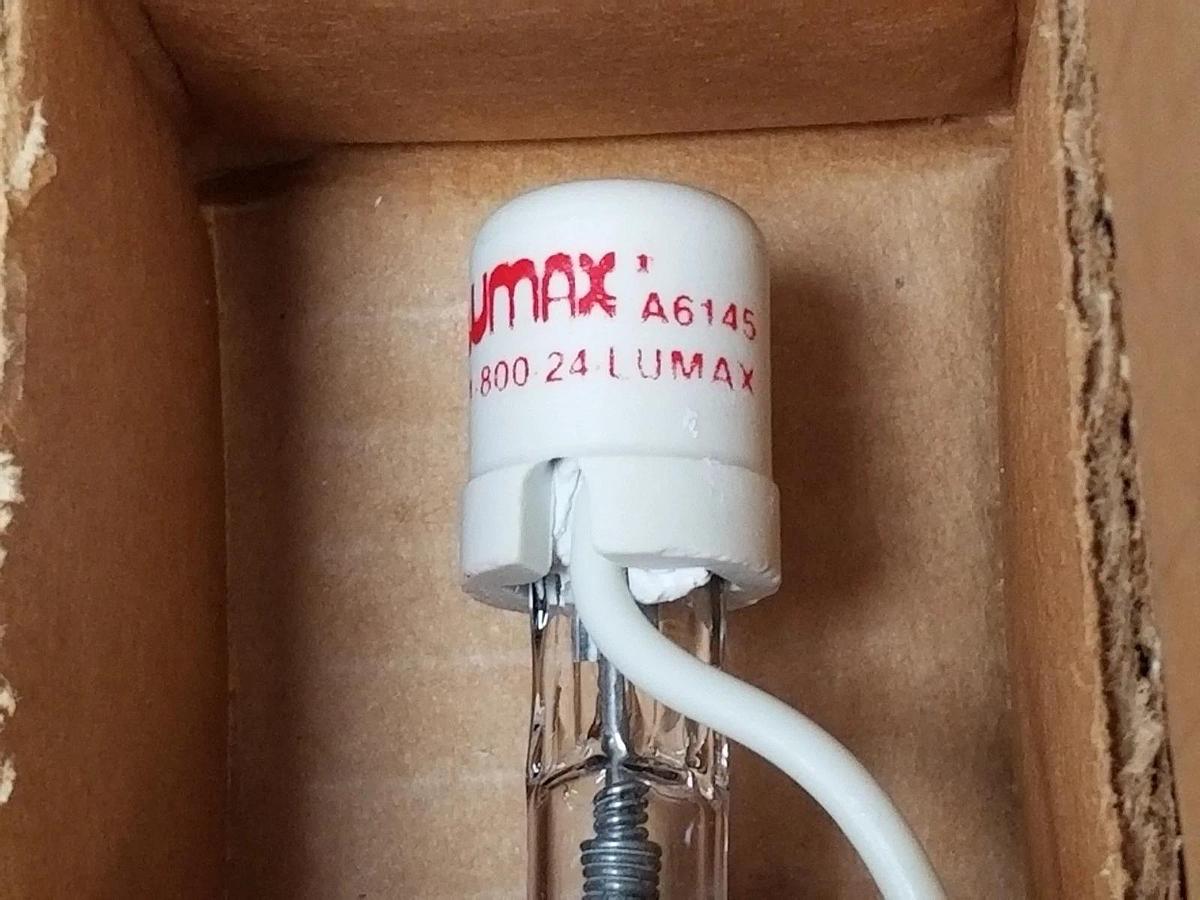 NIB LUMAX LIGHTING SYSTEMS A6145 QUARTZ LAMP
