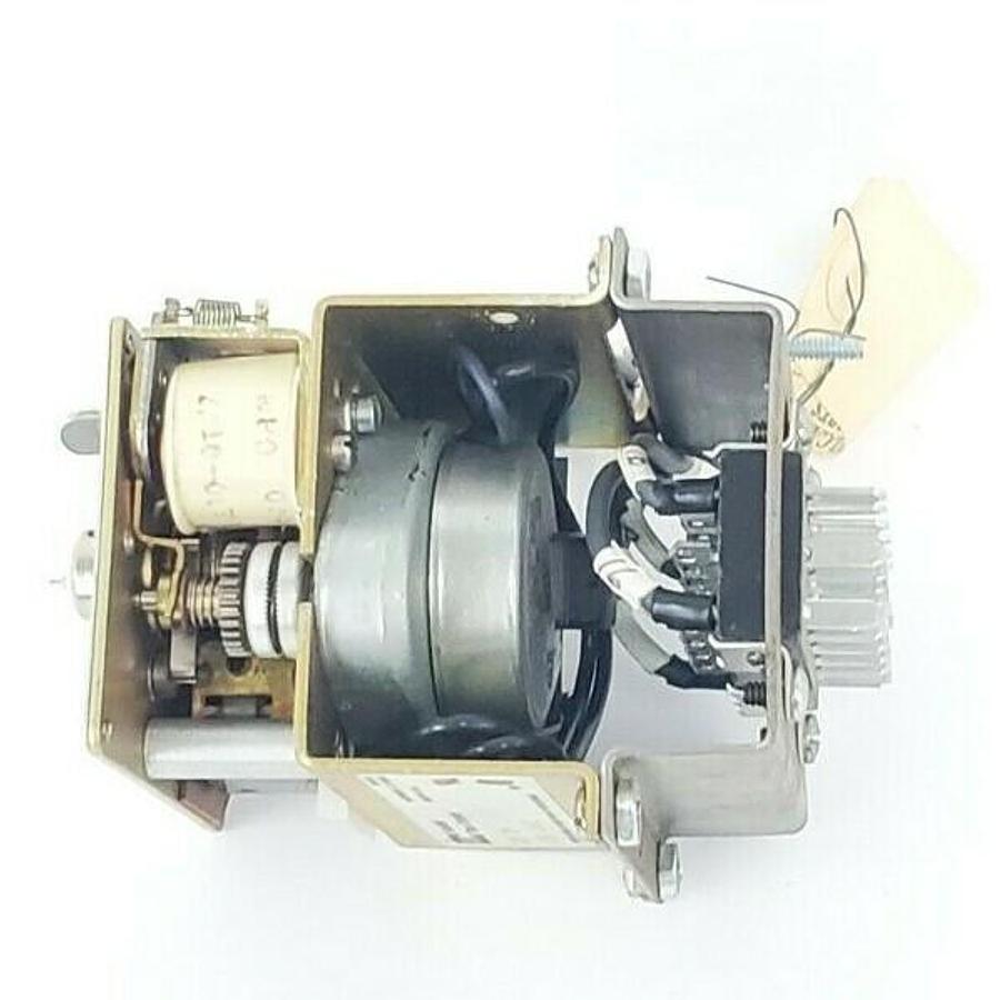 Used NEW ITC CSF3M TIMER-COUNTER DISPLAY PANEL TIME MIN:3S TIME MAX:3MIN 120V 60HZ