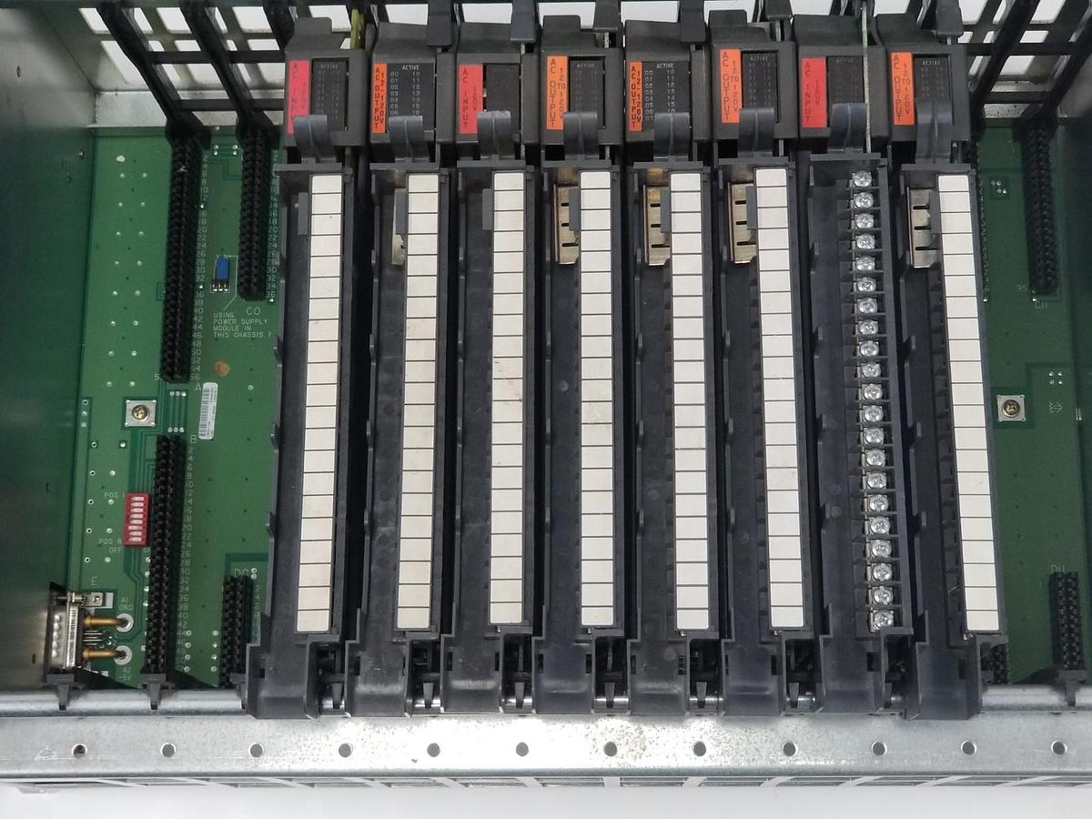 Used ALLEN-BRADLEY 1771-A3B1/B 12 SLOT I/O CHASSIS 1771A3B1 W/ 1771-P7 POWER SUPPLY