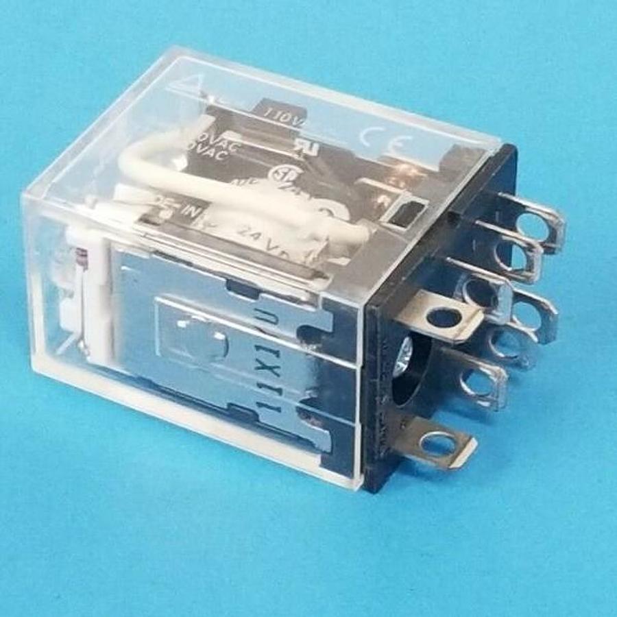 Used OMRON LY2N-D2 RELAY LY2ND2, 24VDC