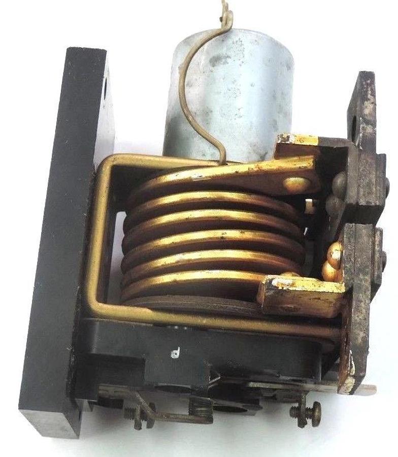 Used ALLEN BRADLEY BULLETIN 810 MAGNETIC OVERLOAD RELAY CAT. HR SER. 19588-1