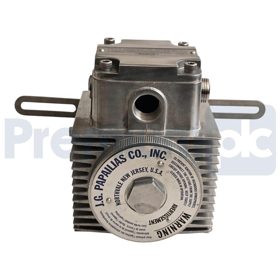 Used Papailias SLEX-100 EXP Hazardous Location Sight Light 120V 100W Max ESR Lamp NEW