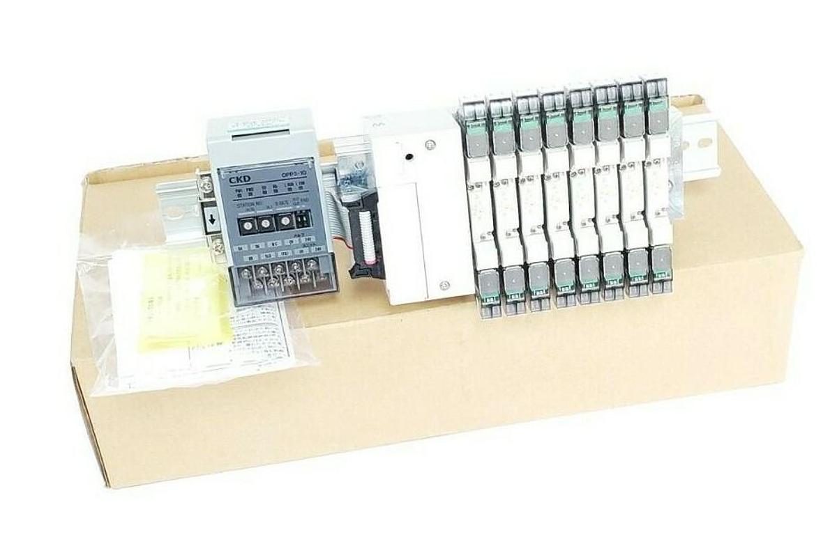 Used NIB CKD M4GB120R-C6-T6G1WHD-8-3 MANIFOLD OPP3-1G CC-LINK W/ 4GB129R-00-A2NH-3