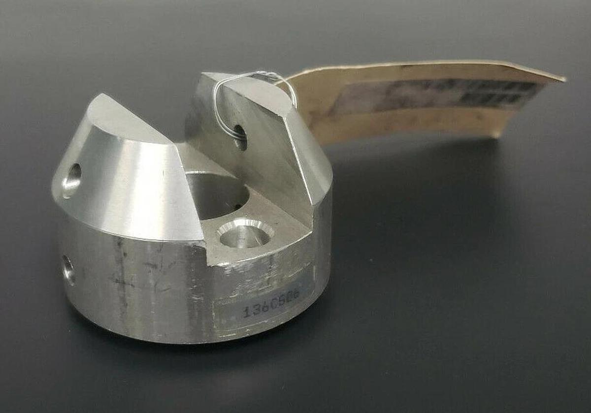Used GENERIC 136C506 SPINDLE CAP