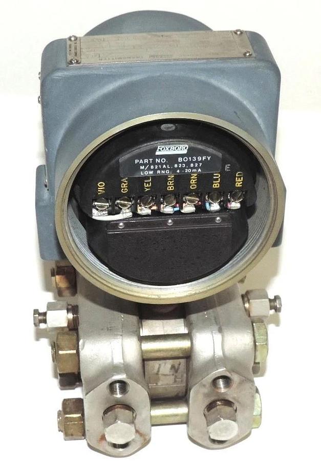 Used FOXBORO 823DP-I3S1NL2-M TRANSMITTER W/ B0139FY M/821AL,823,827 LOW RNG: 4-20mA