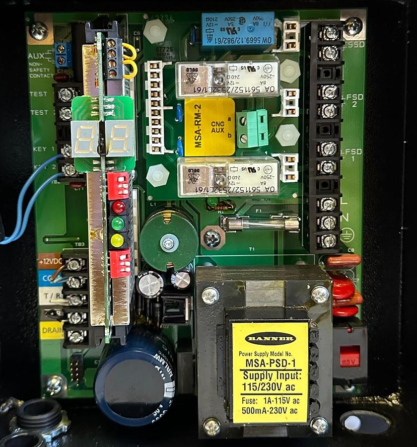 Used BANNER USCD-1T3 / USCD1T3 MICRO-SCREEN CONTROL BOX MSA-RM-2 MSA-PSD-1 50/60Hz