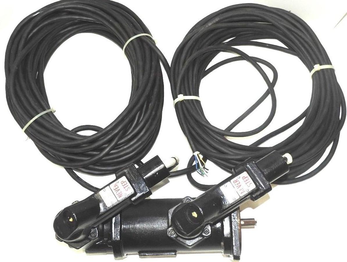 Used NEW YASKAWA USASGM-08 AC SERVO MOTOR USASGM08 W/ ENCODER CABLES