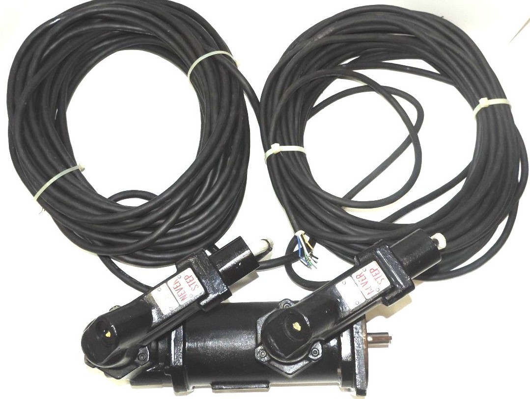 Used NEW YASKAWA USASGM-08 AC SERVO MOTOR USASGM08 W/ ENCODER CABLES