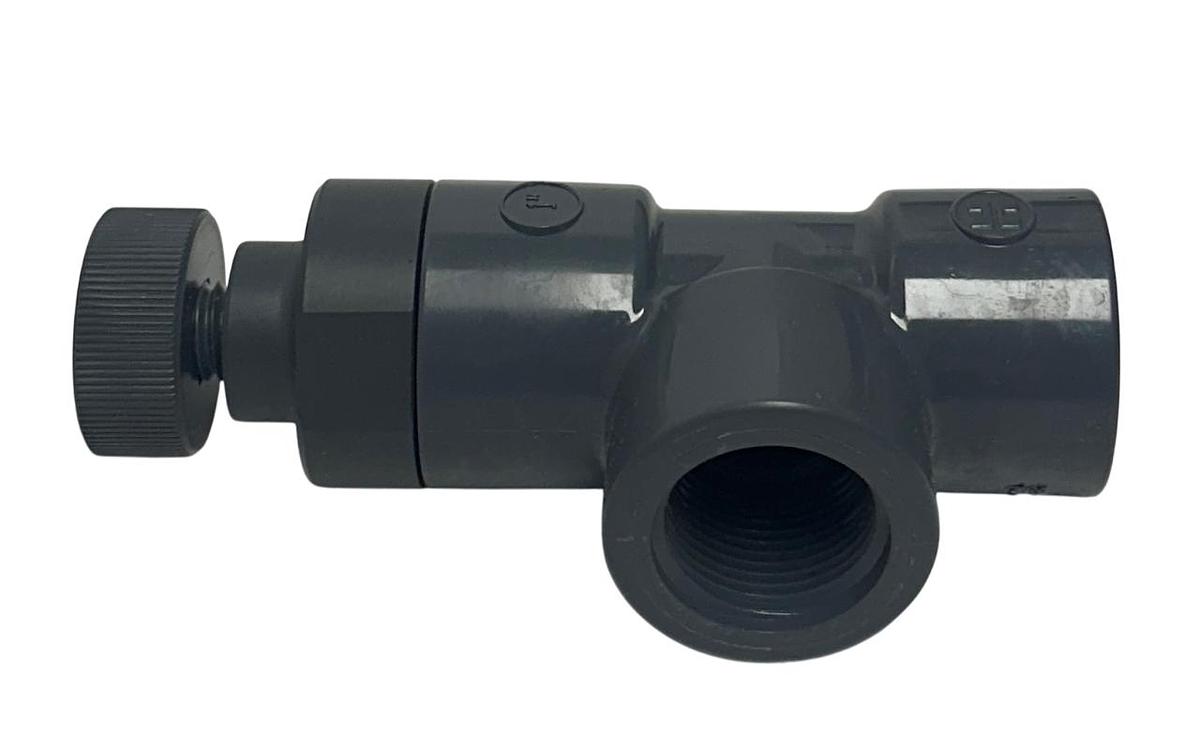 Used HAYWARD AV10100T GLOBE VALVE 1'' PVC ANGLE VLV THD W/ FPM O-RING SEAL OEM NSMP