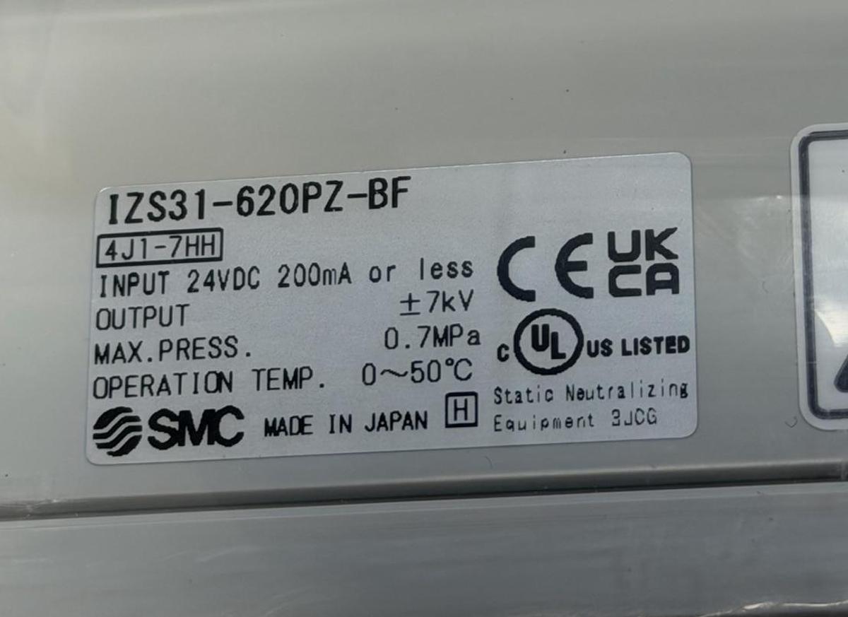 Used NIB SMC IZS31-620PZ-BF Bar Ionizer, PNP Type, 620mm IZS31620PZBF
