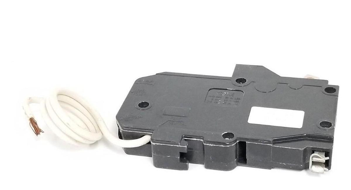 Used NEW CUTLER HAMMER CH120AF ARC FAULT BREAKER 20A 1P 120VAC 96-5654-2 D7A