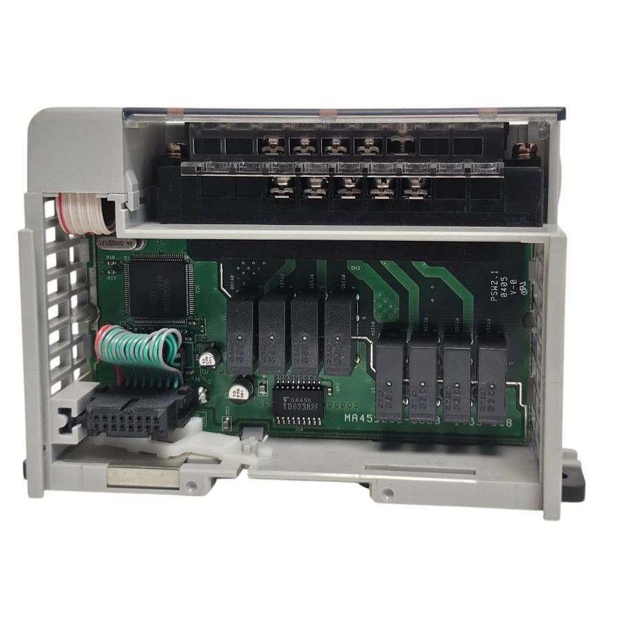 Used ALLEN BRADLEY 1769-OW8 SER. B REV. 2 COMPACT I/O MODULE F/W REV: 3.1