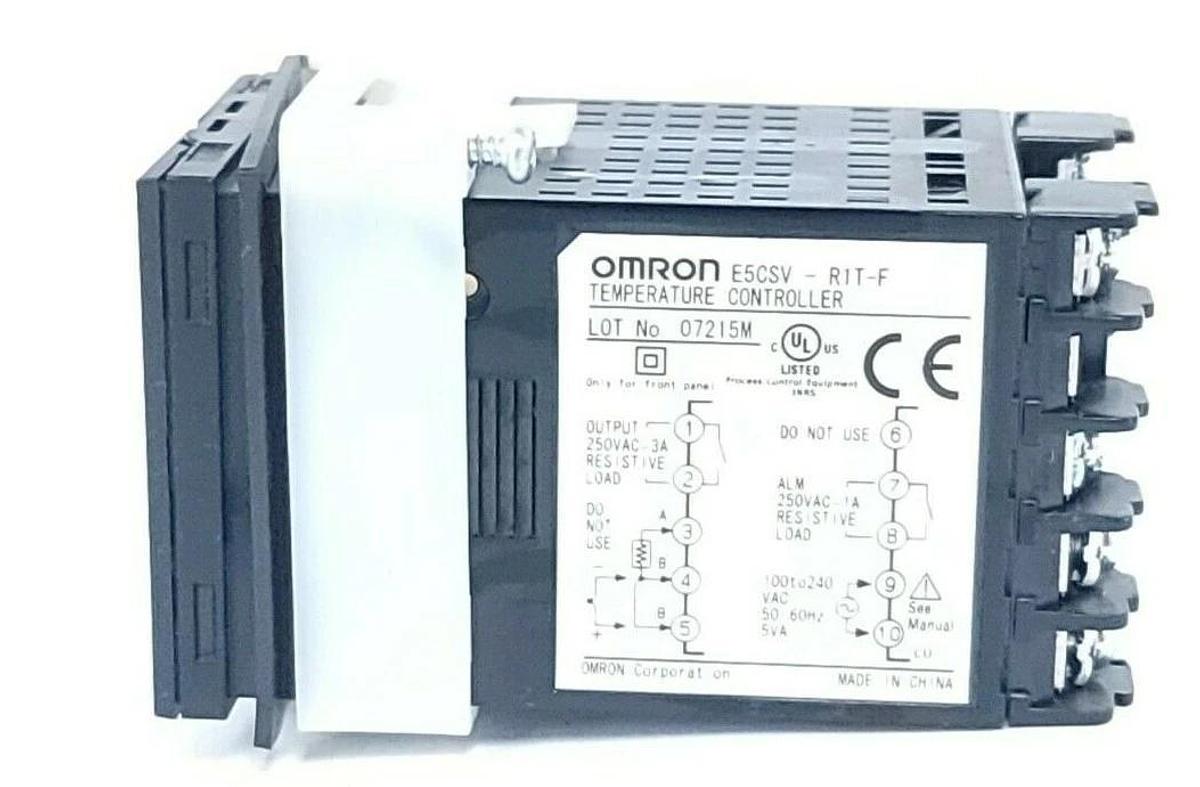 Used OMRON E5CSV-R1T-F TEMPERATURE CONTROLLER 100-240VAC 50/60HZ, E5CSV
