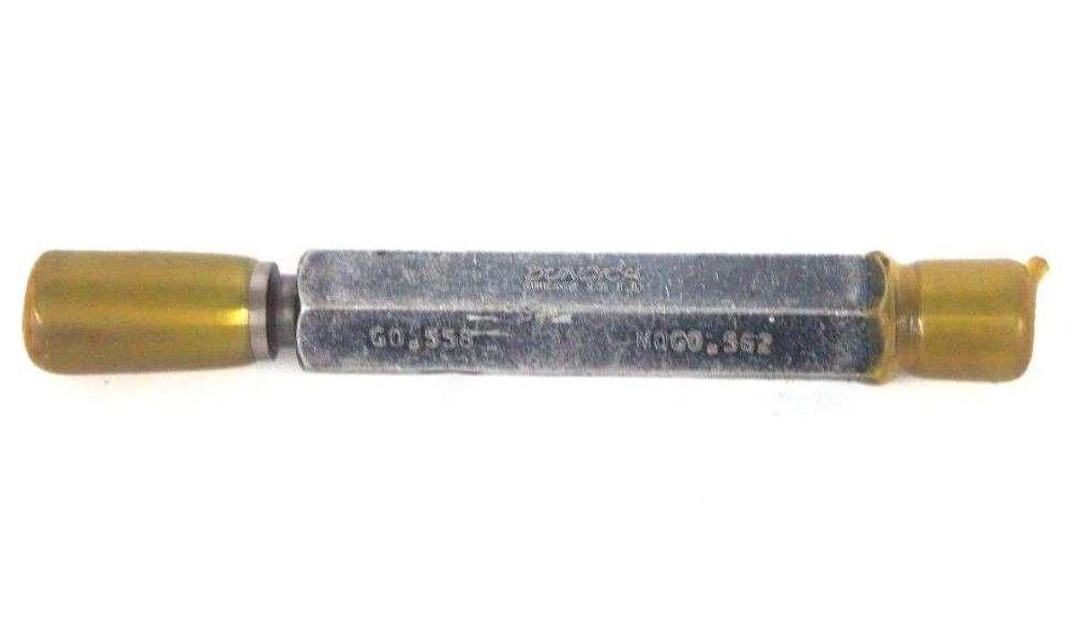 Used DUNDICK G-34254 HOLE PLUG BORE GAGE GO 0.558 NO GO 0.562