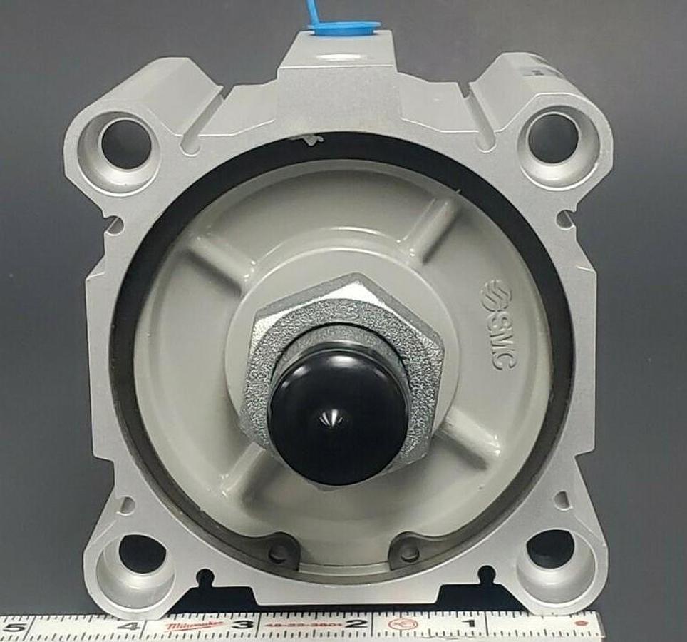 Used NEW SMC CDQ2B100-50DMZ COMPACT CYLINDER CDQ2B10050DMZ, 145PSI 1.0MPa