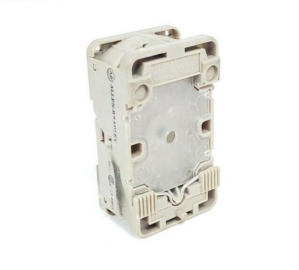 Used ALLEN BRADLEY 108PGS-U RELAY SOCKET 108PGSU, 10A 380V