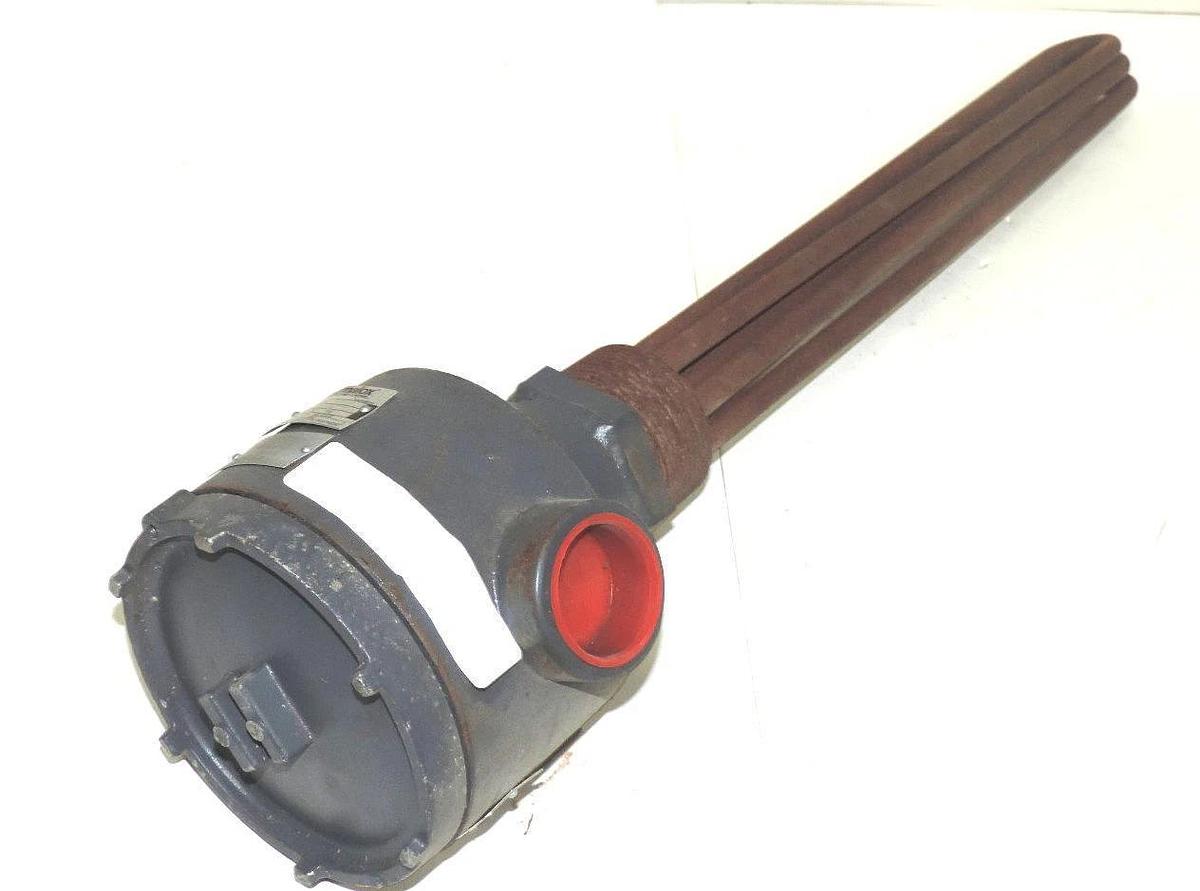 Used CHROMALOX ARMTO-3155E2T2VWXX IMMERSION HEATER, 160V, 3YPH, 1.5KW