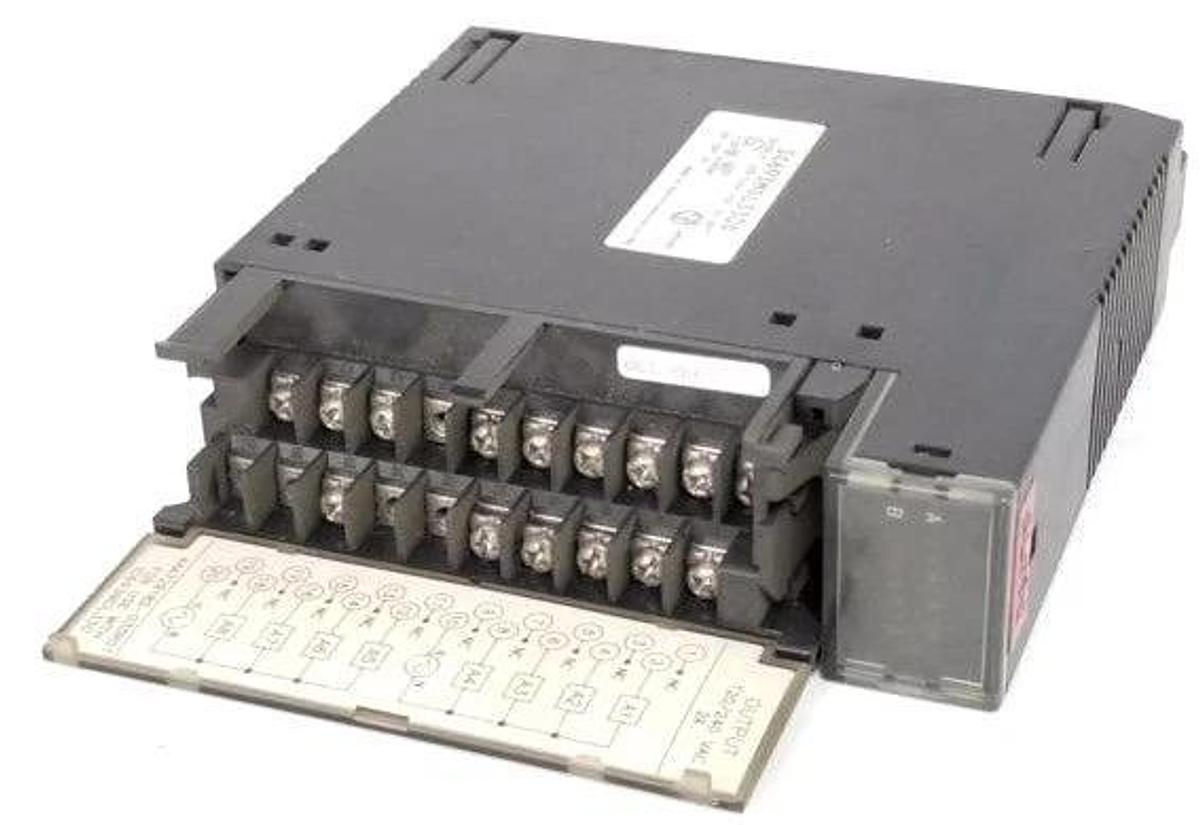 Used GE FANUC IC693MDL330D OUTPUT MODULE 120/240VAC, 2A, 8 PT