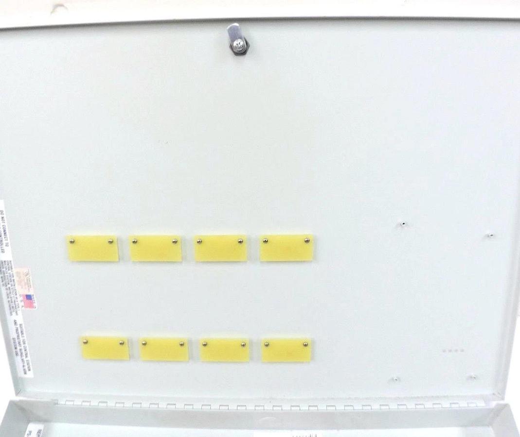 Used ULTRAK SAFENET SYSTEM A402-302 ENCLOSURE A402302