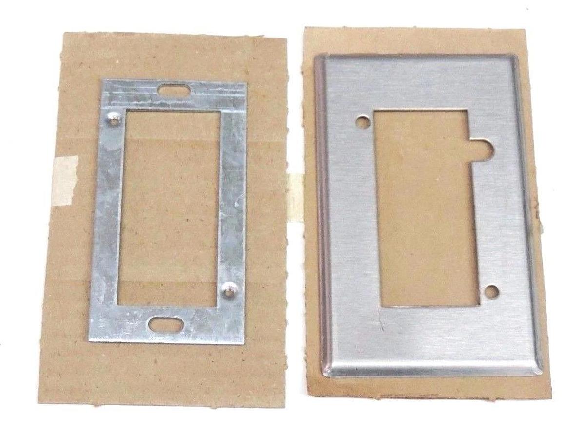 NIB JOHNSON CONTROLS TE-6100-961 TEMPERATURE SENSOR MOUNT W/ T960JAA-1 SENSOR