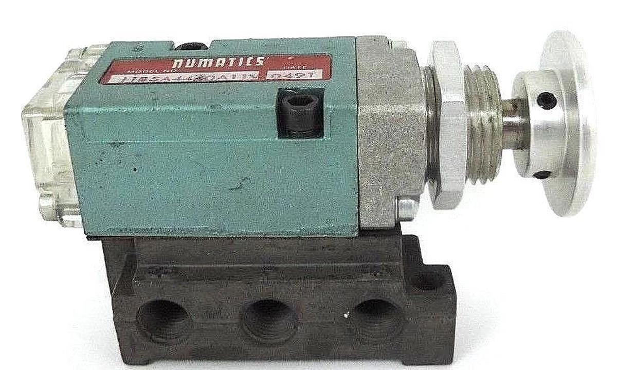 NEW NUMATICS 11BSAA30A11V PUSHBUTTON VALVE