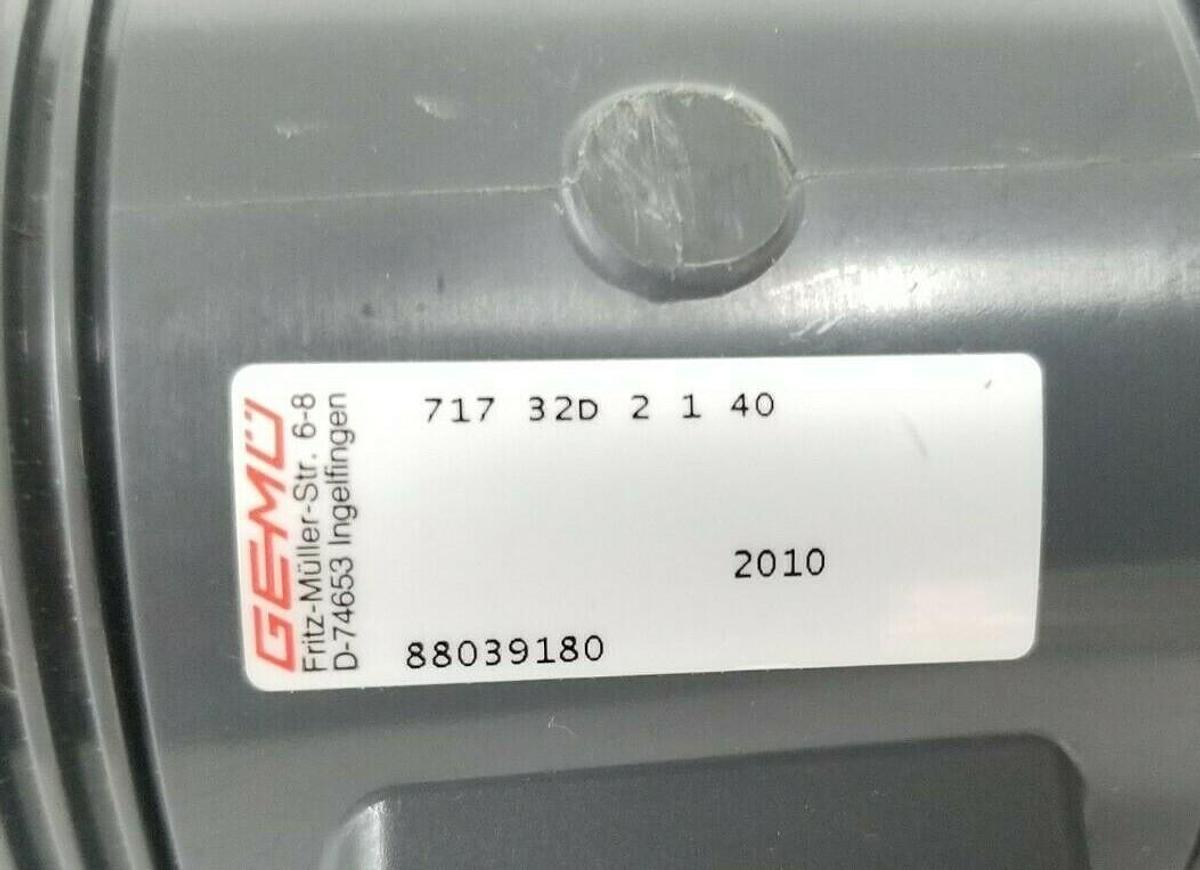 Used LOT OF 2 NEW GEMU 4500252127 VKD BALL VALVES 717-32D-2-1-40 DN32 (INCOMPLETE)