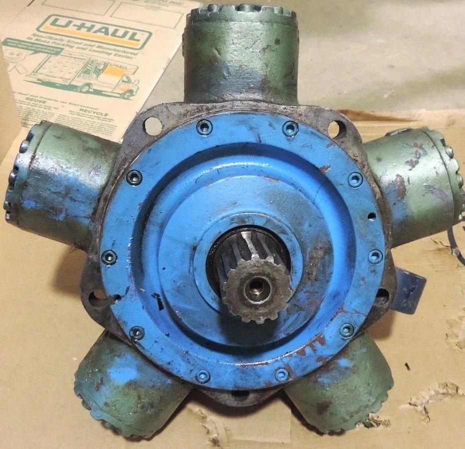 Used VICKERS STAFFA HM/B100S/F/13 RADIAL PISTON HYDRAULIC MOTOR HMB SER. FIXED DISP.