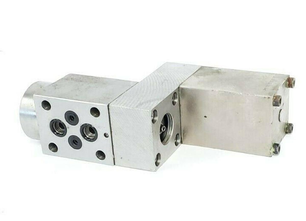 Used HAUHINCO 6545599 HYDRAULIC CONTROL VALVE, MEDIUM: HFA, BAR: 320, DN: 3, FAB 6212