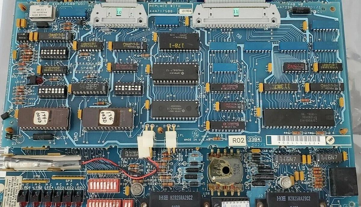 Used GE FANUC IC600YB944D PC BOARD 44A717587-G01 W/ 44A717588-G01 MEMORY BOARD