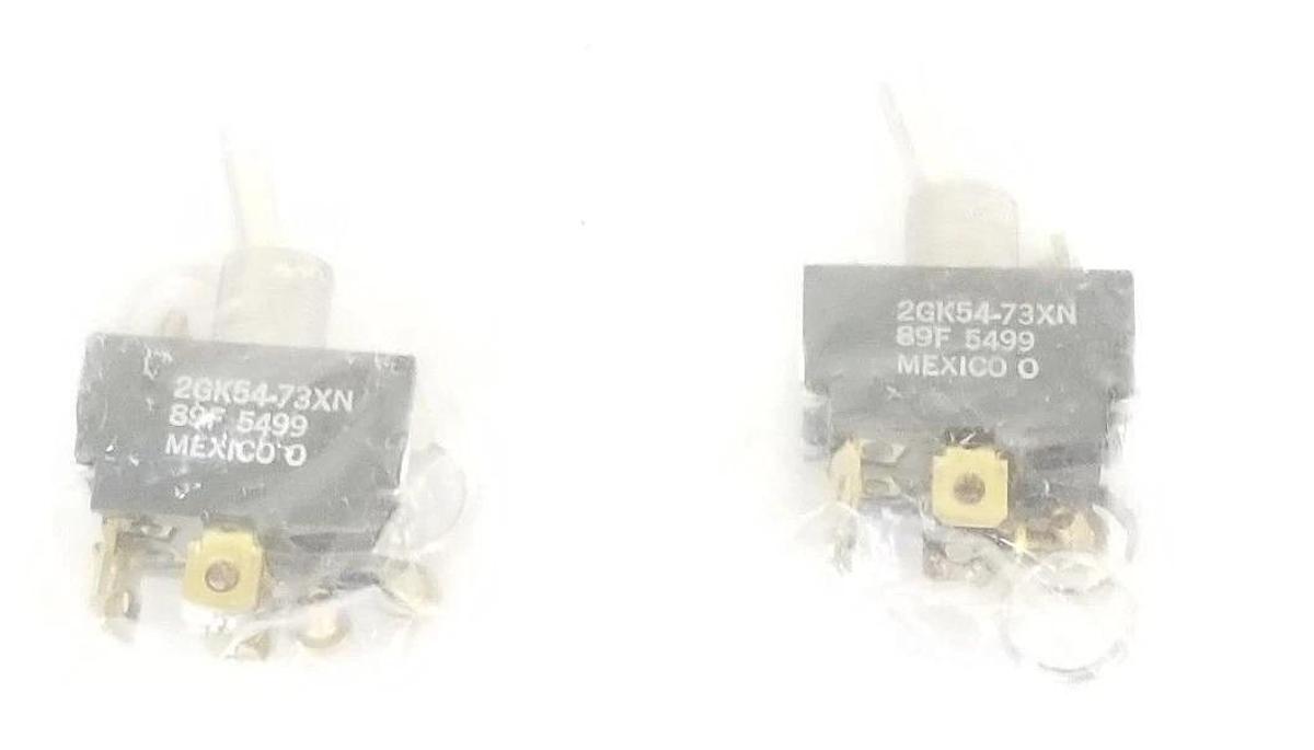 LOT OF 2 NEW CARLING SWITCH 2GK54-73XN TOGGLE SWITCHES 2GK5473XN