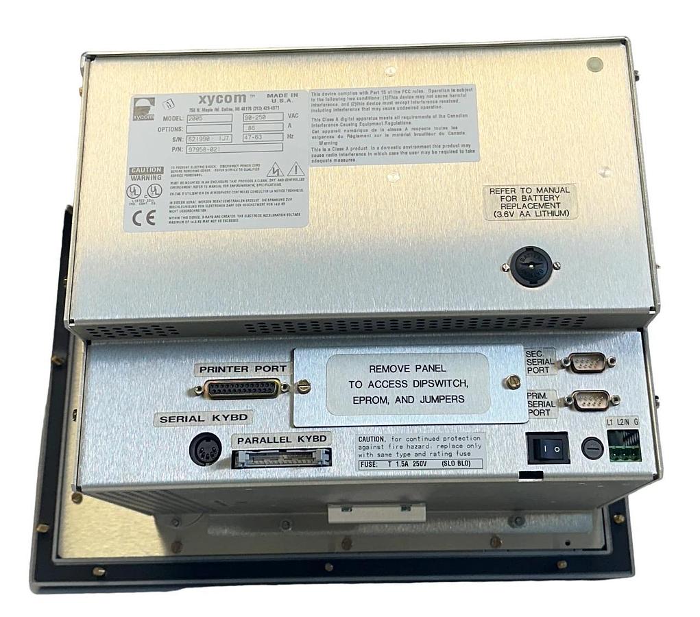 XYCOM 2005 / 97958-021 2000 SERIES INDUSTRIAL WORKSTATION 9" 90-250V .86A NSMP