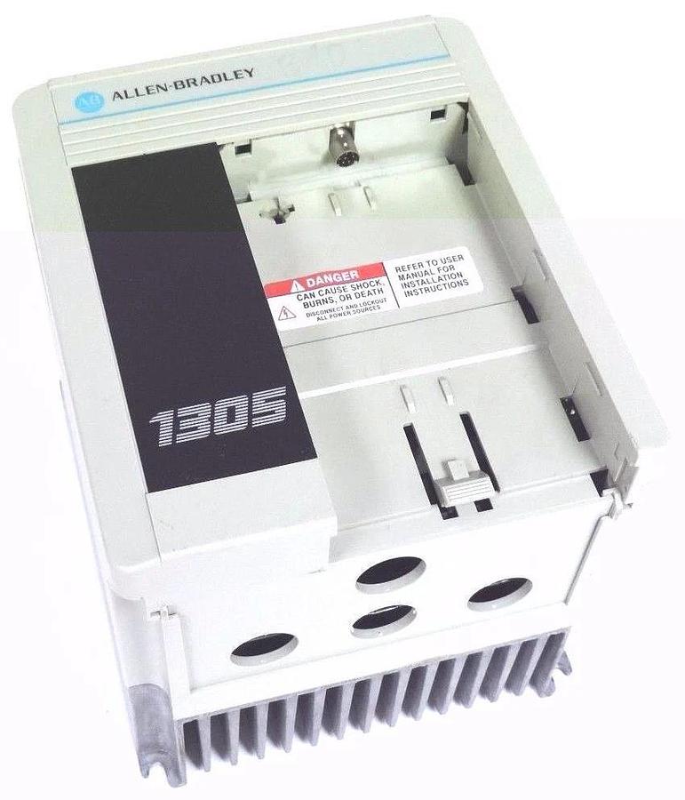 Used ALLEN BRADLEY 1305-BA04A DRIVE 380-460V SER. C W/ 1201-HA2 PROGRAMMING TERMINAL