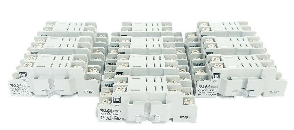 Used LOT OF 10 SQUARE D 8501NR42 RELAY SOCKETS 10AMP 300V