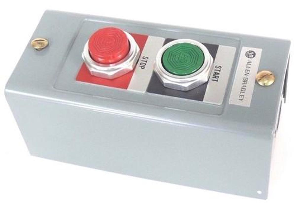 NIB ALLEN BRADLEY 800H-2HA PUSHBUTTON STATION 800H2HA SER. M TYPE 1