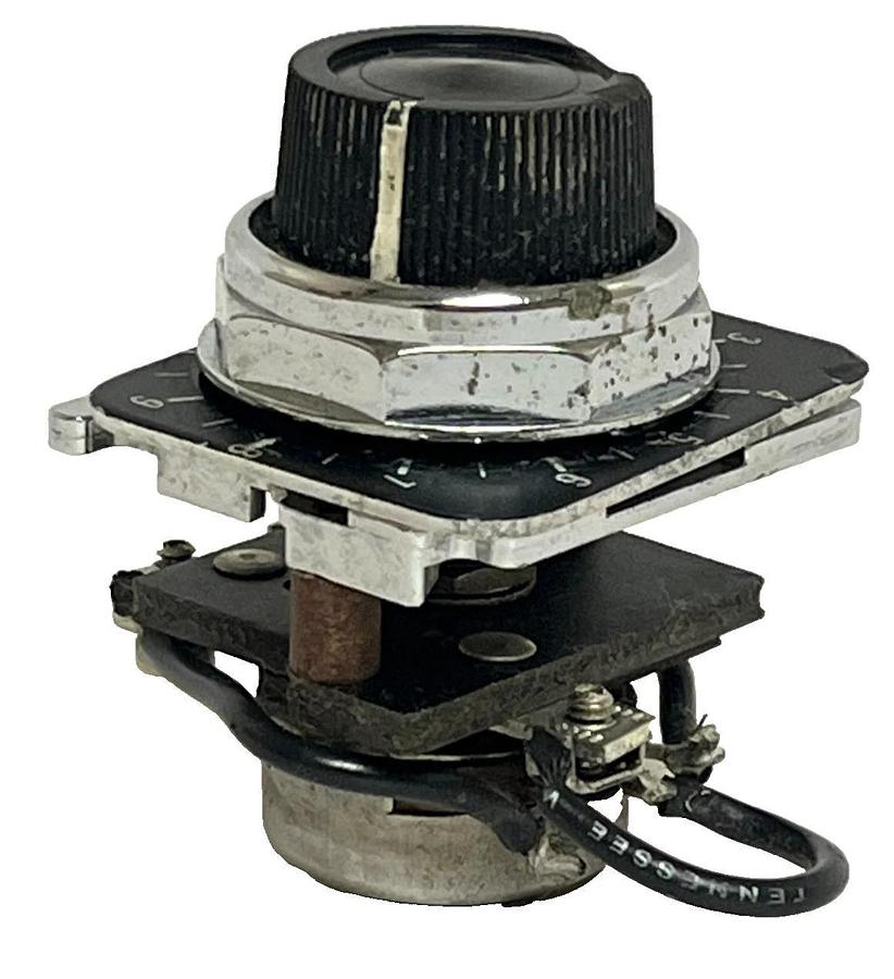 Used Eaton 10250T338 Potentiometer 30mm Heavy Duty 5000 Ohm 2W 10250T