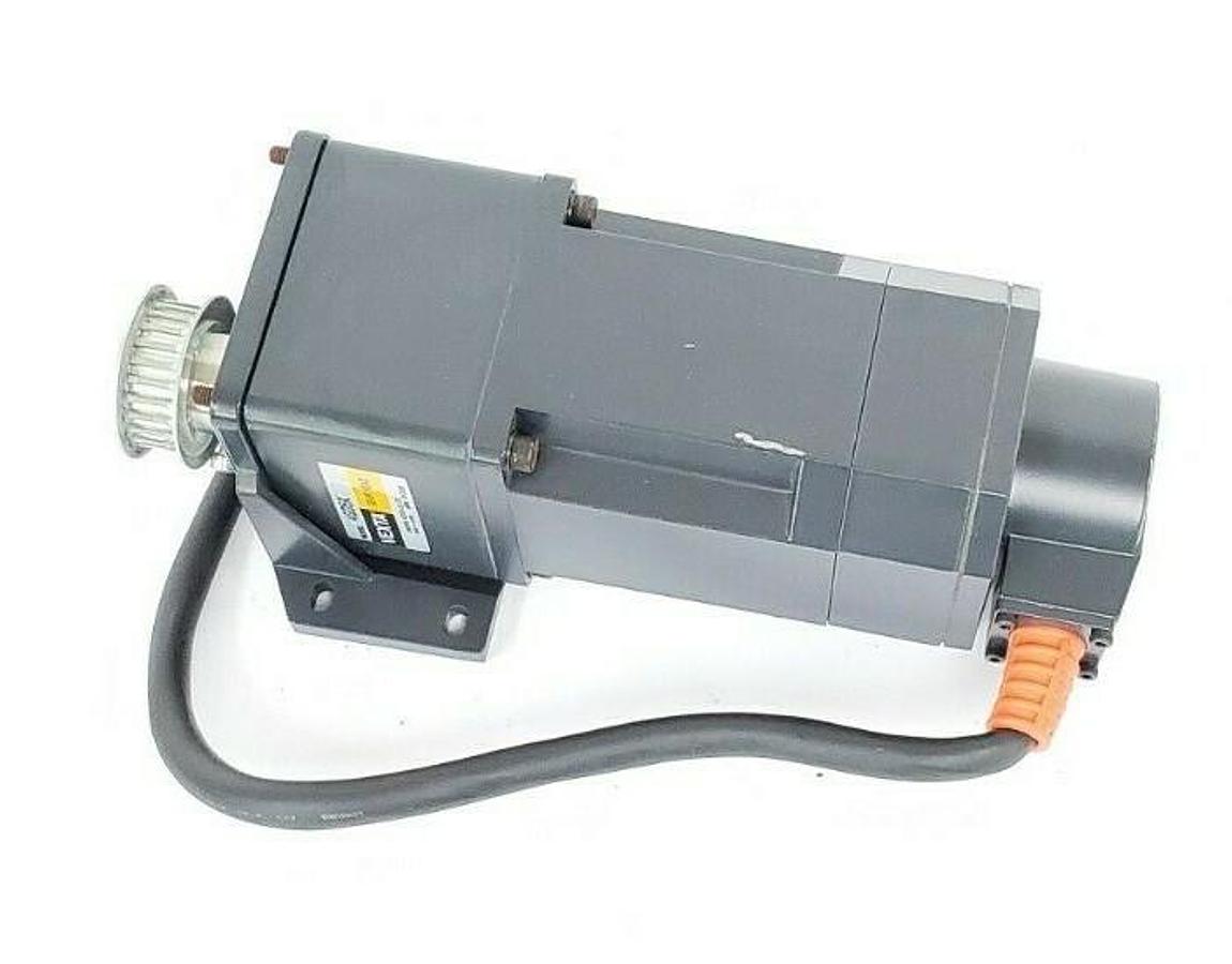 Used NEW ORIENTAL MOTOR KBLM460GD-CM VEXTA AC SERVO MOTOR 3000RPM W/ 4GD5K GEARHEAD