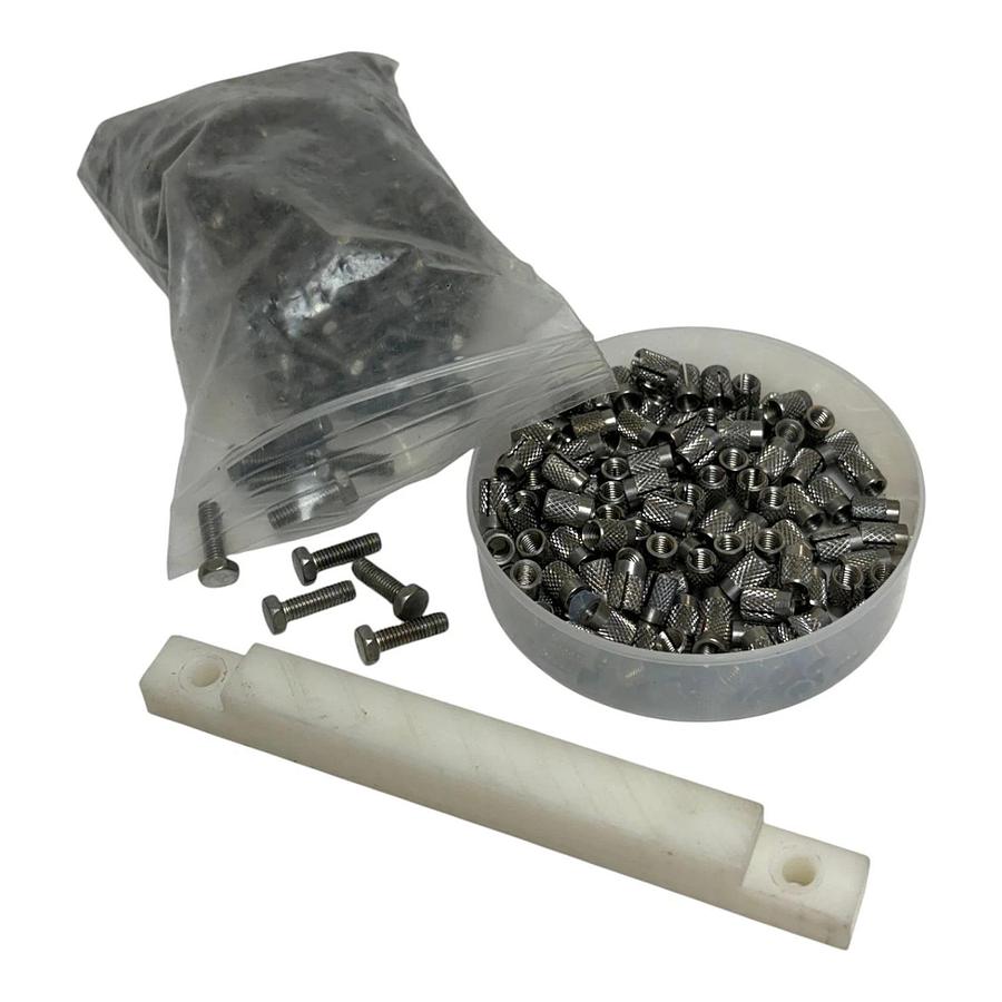Deluux 1/2" Delrin Pusher Lugs L-3 KK Infeed Flight Bars Lot of 19 with 10-32 In