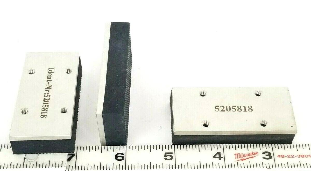 Used LOT OF 6 NEW REIS ROBOTICS USA 5205818 RUBBER CHEEKS SKR 17217-122E