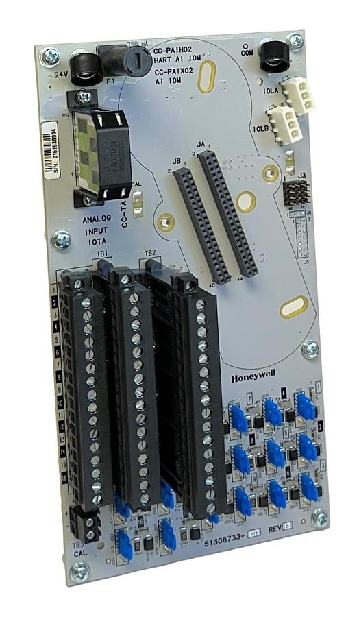 Used HONEYWELL CC-TAID01 / 51306733-175 ANALOG INPUT DIFFERENTIAL BOARD 10TA NSNP